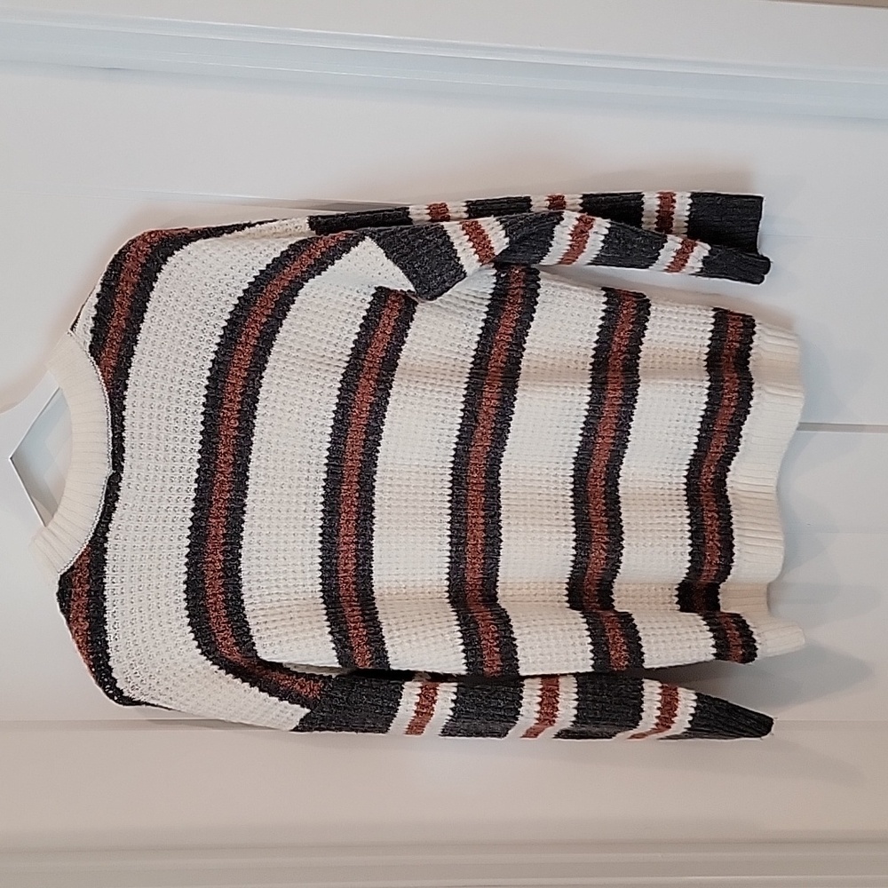 Ae Sweater - image 3